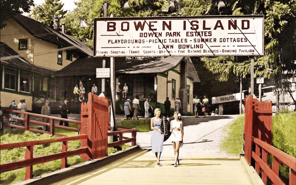 Photo of walkway to an estate on Bowen Island